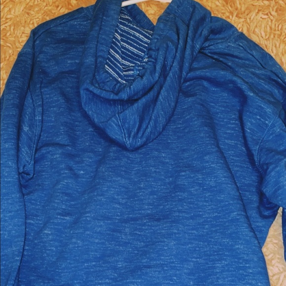 Red River Hoodie - Picture 2 of 3